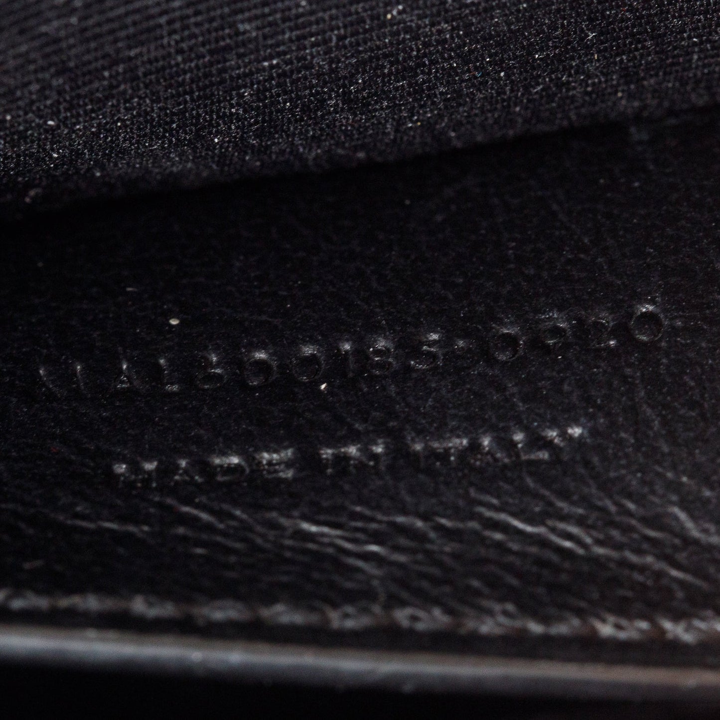 Saint Laurent 2020 Grey Grained De Poudre Medium Envelope Shoulder Bag
