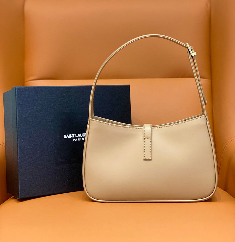 Yves Saint Laurent - Bags - 241