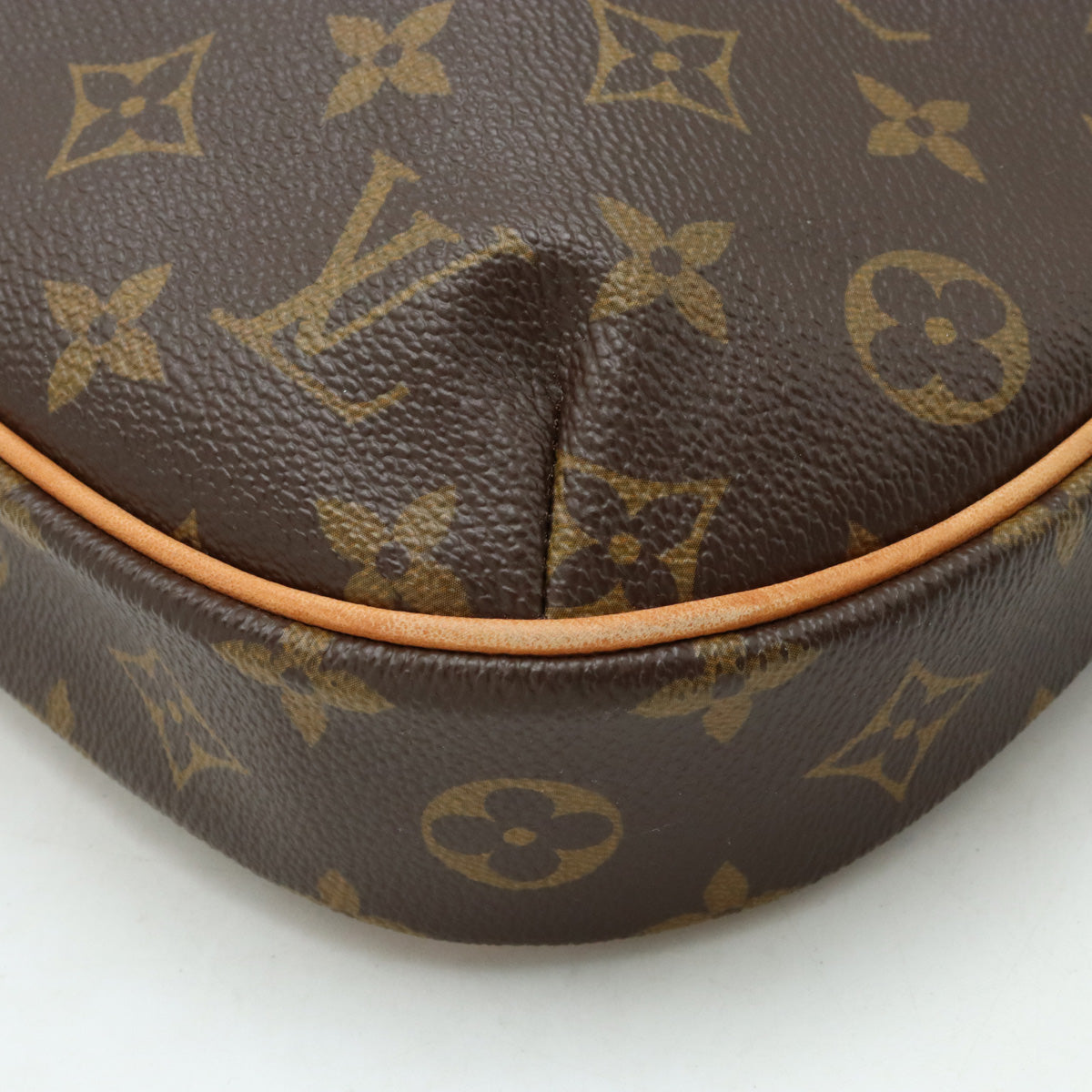 Louis Vuitton Monogram Odeon PM Shoulder Bag M56390