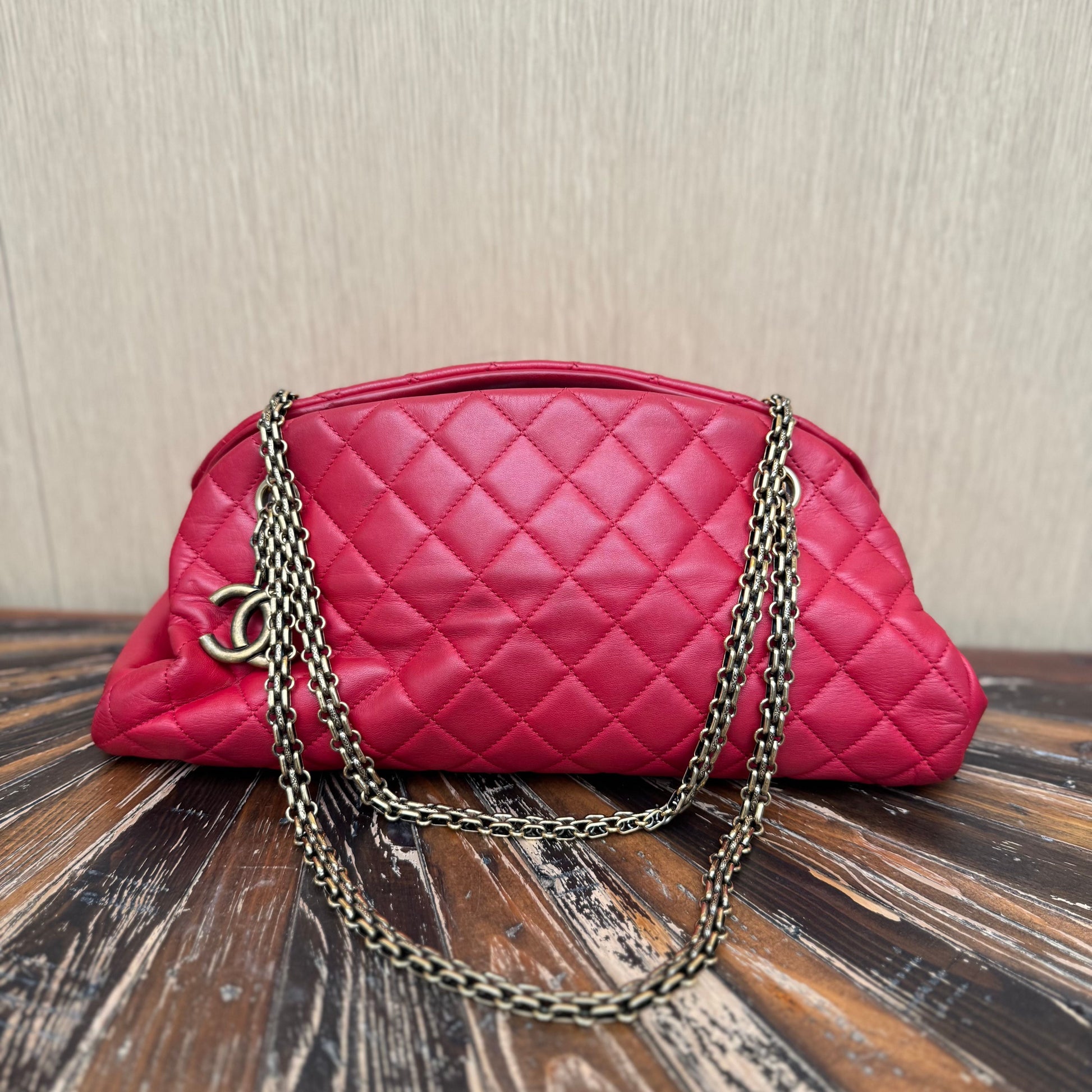 Chanel Shoulder Bag - Ewore Bags