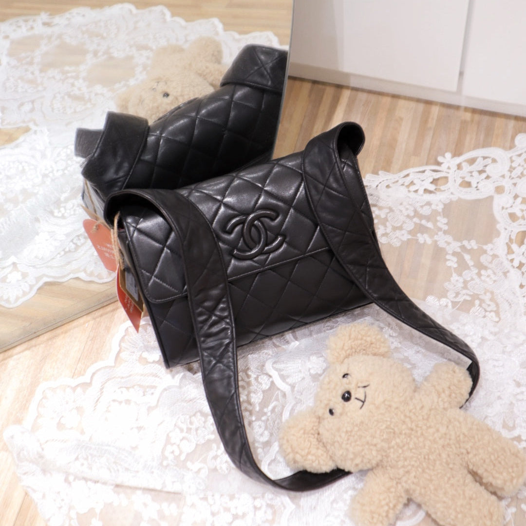 Chanel Shoulder Bag - Ewore Bags