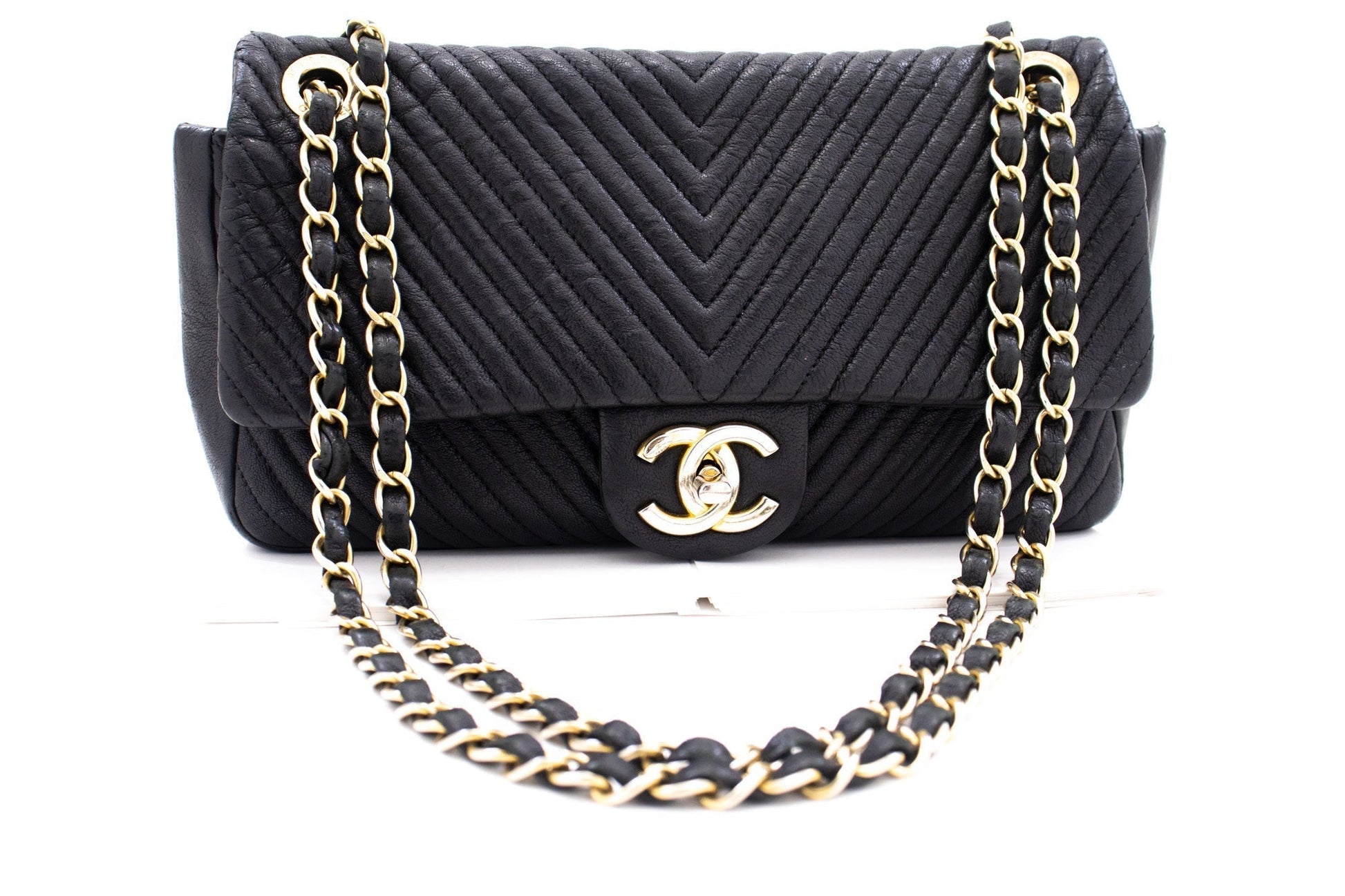 Chanel Shoulder Bag - Ewore Bags