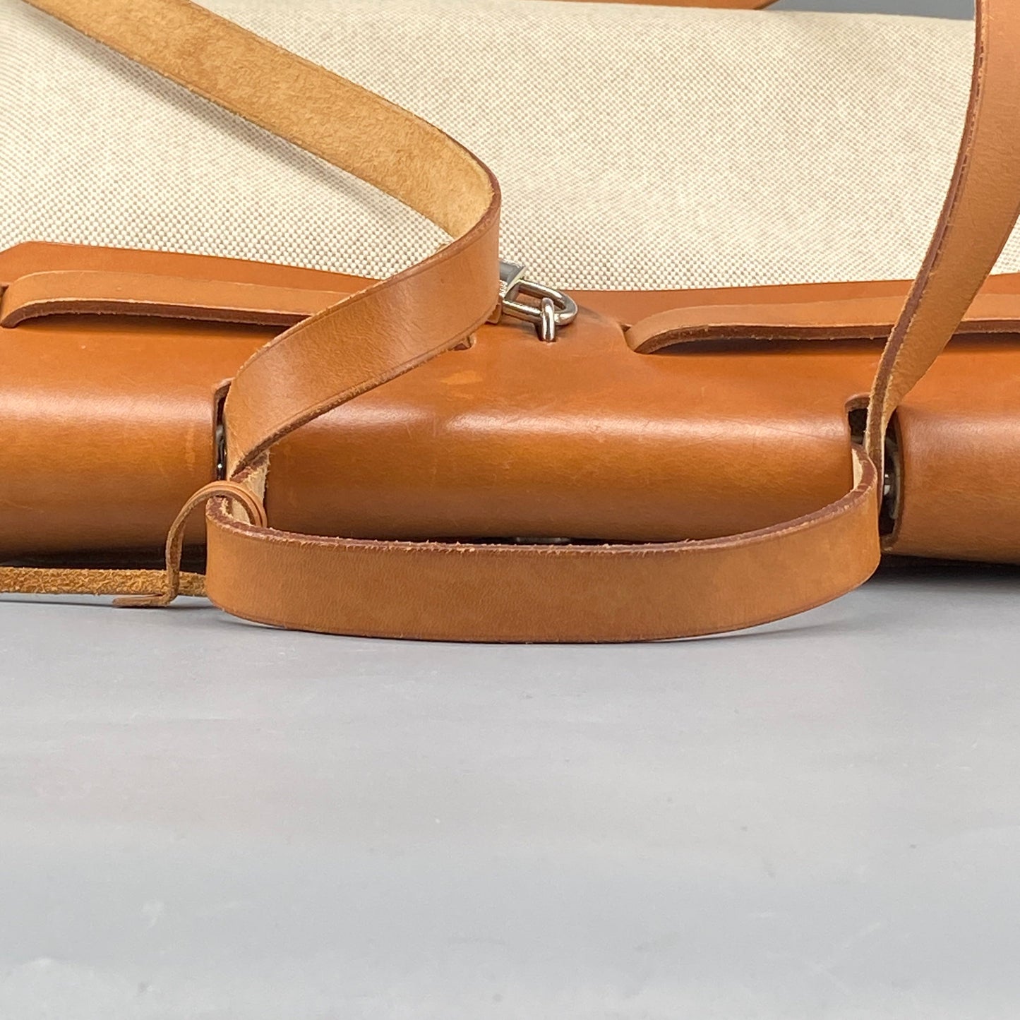 Hermes 2001 Herbag 31 Beige Canvas & Natural Caramel Cowhide Shoulder Bag