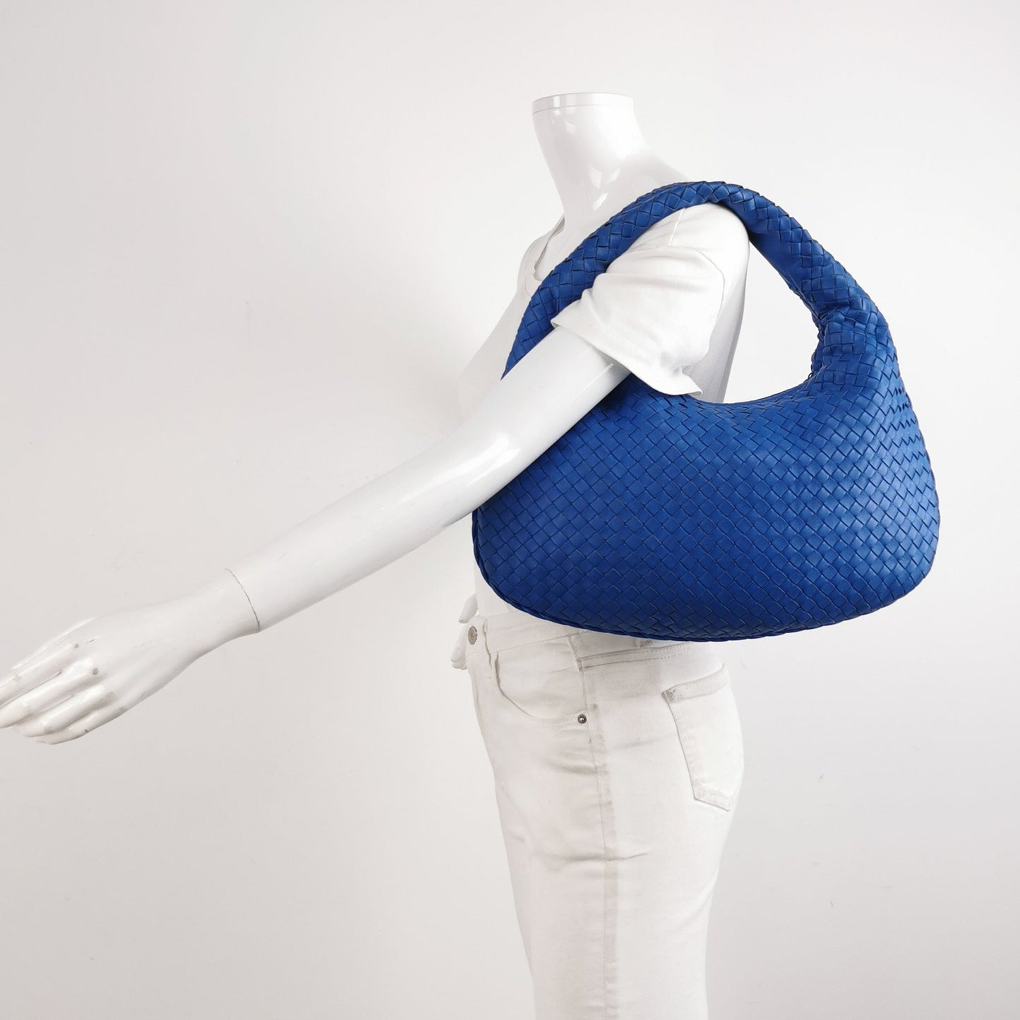 Bottega Veneta Hobo Bag Lambskin Leather Royal Blue 42cm Thick Shoulder Pad