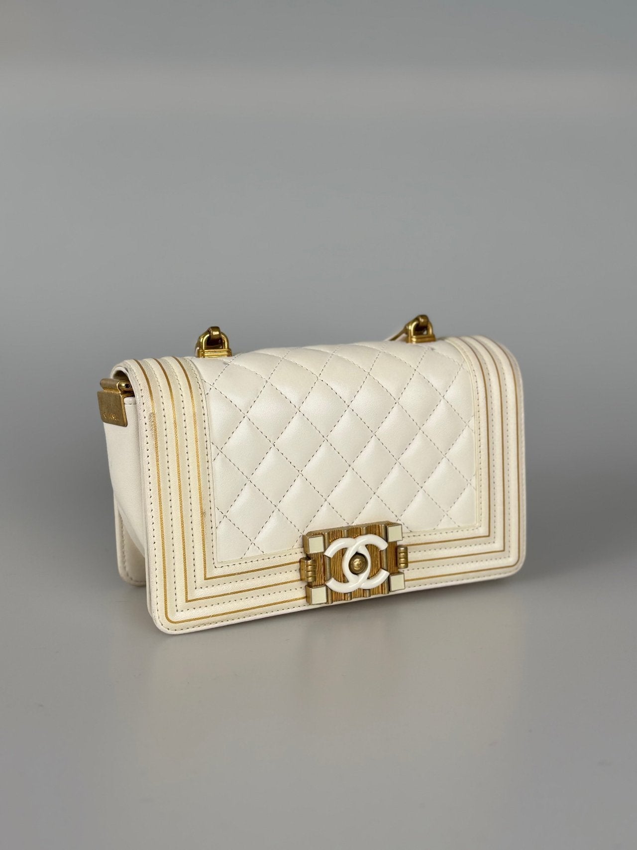 Chanel Handbag - Ewore Bags