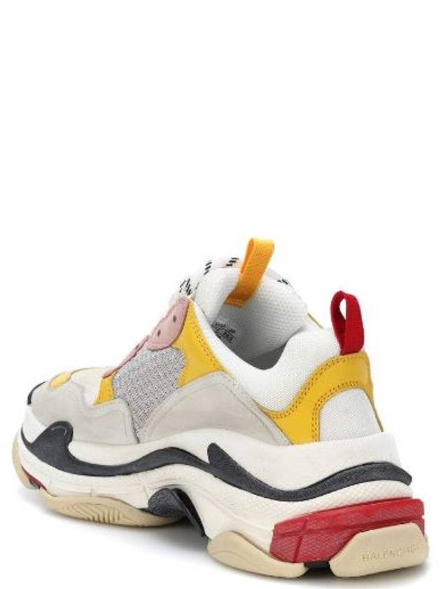 Luxury Balenciaga Trending 2026 Triple S Low Top Sneakers Cream Yellow