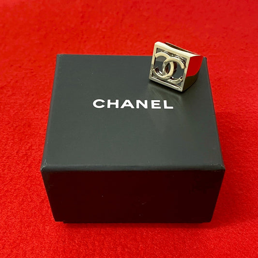 CHANEL Ring alloy Silver