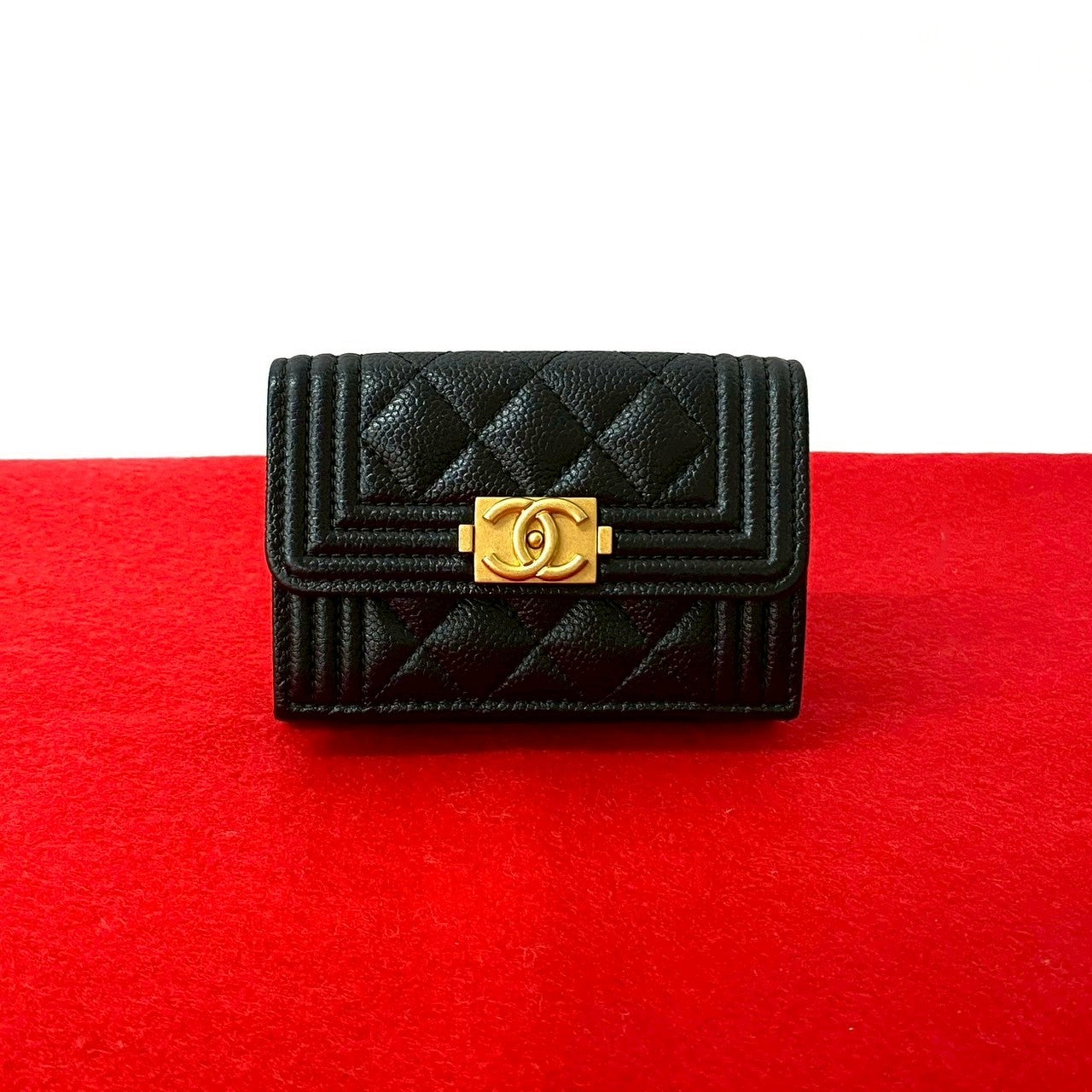 CHANEL Tri-fold wallet Matt caviar skin black Matrasse Boy chanel