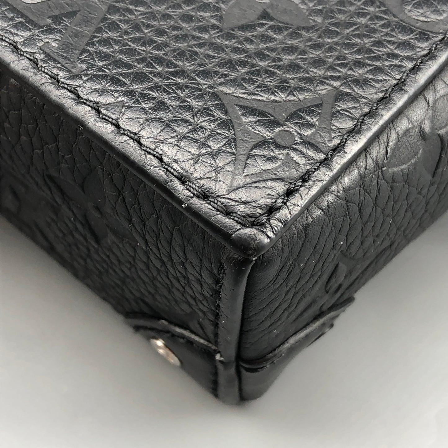 Louis Vuitton Monogram Taurillon Leather Steamer Crossbody Bag Black