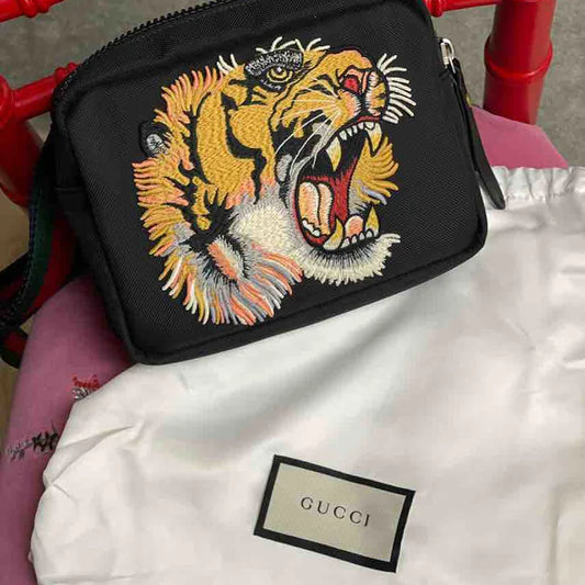 Gucci Black Canvas Crossbody Style 2