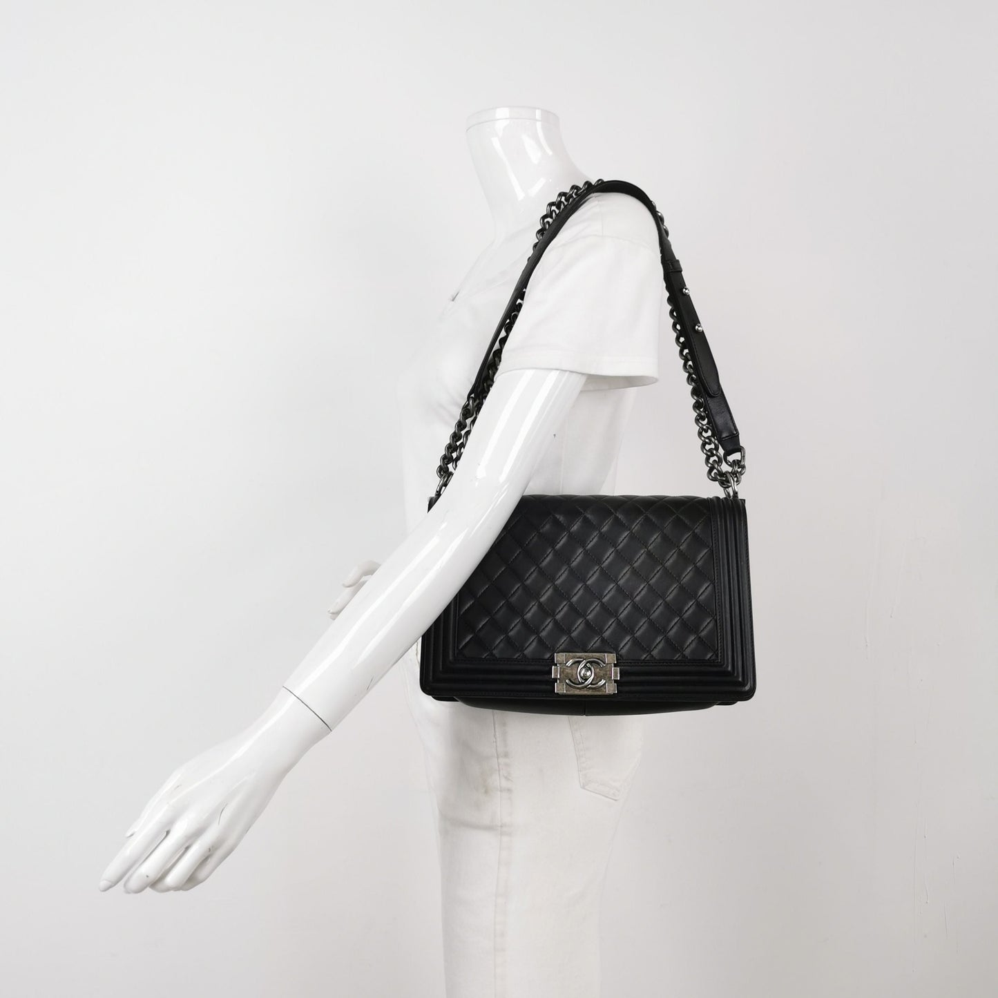 Chanel Boy Shoulder Bag - Ewore Bags
