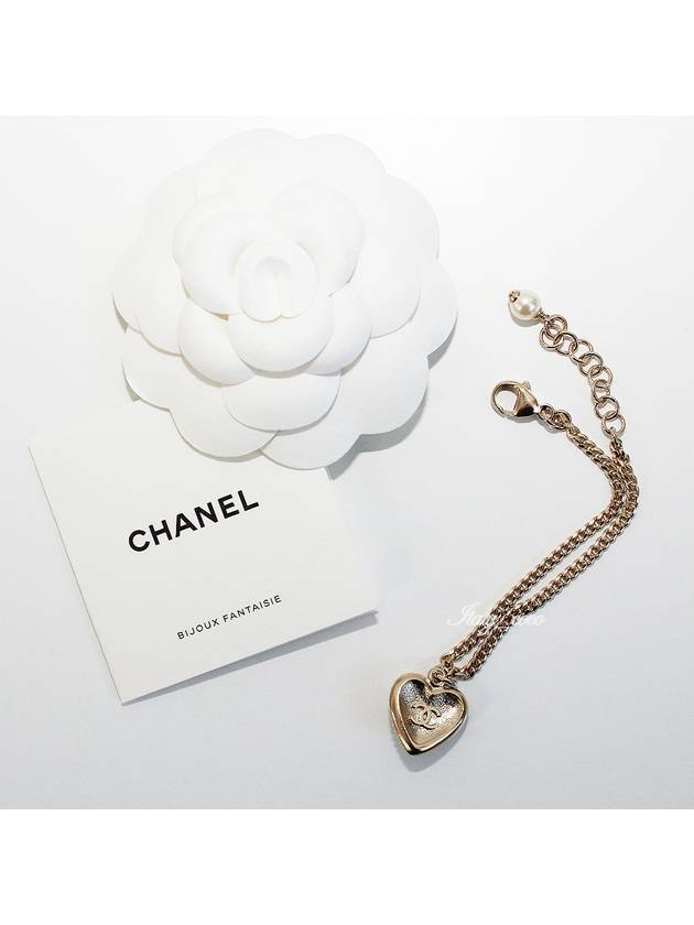 Chanel Handbag - Ewore Bags