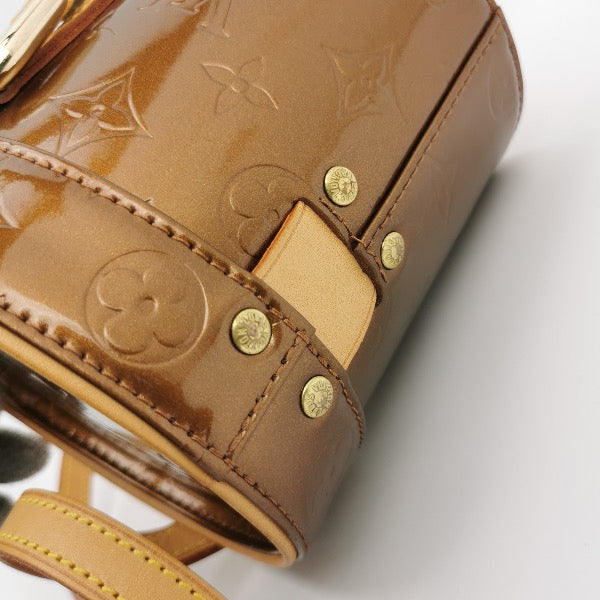 Louis Vuitton Astor Patent Leather Burnt Orange Brown Bucket Crossbody Bag