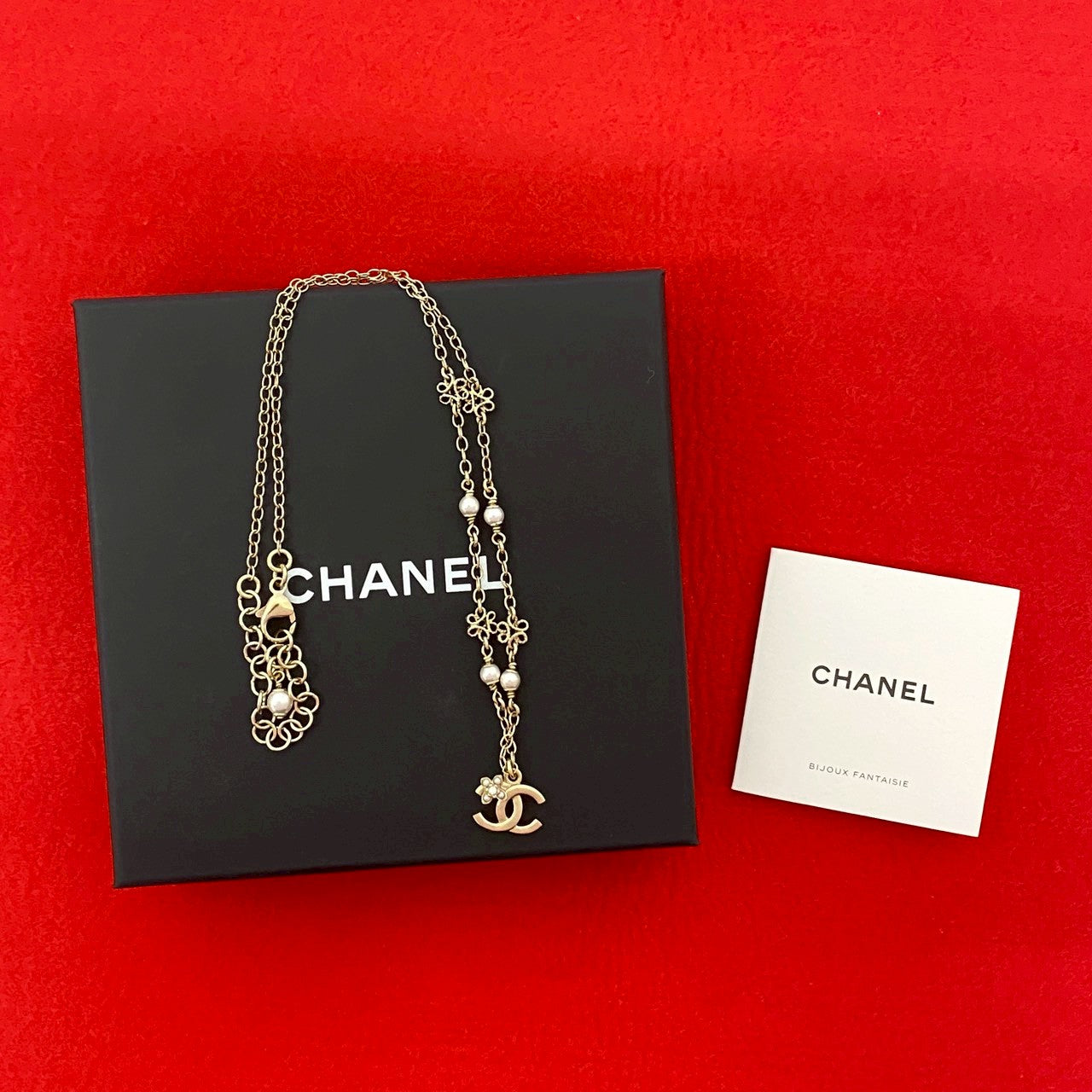 CHANEL Necklace Gold Plated gold