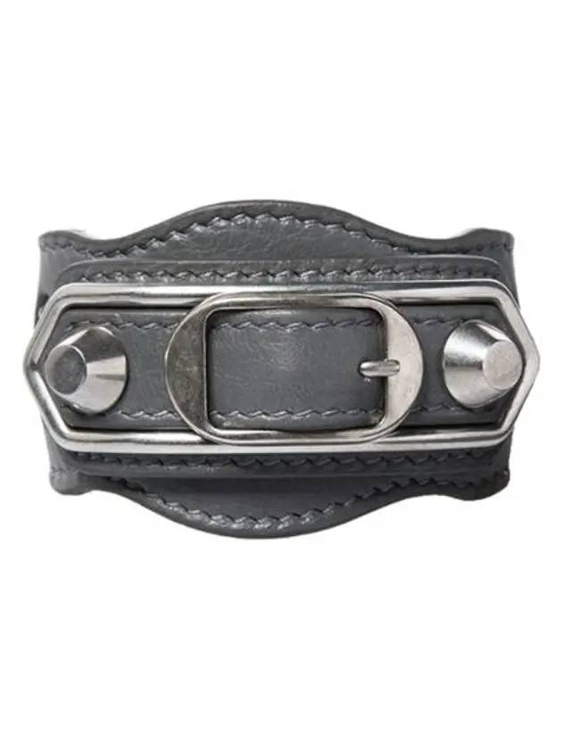 Luxury Balenciaga Trending 2026 Giant Silver Buckle Bracelet Grey
