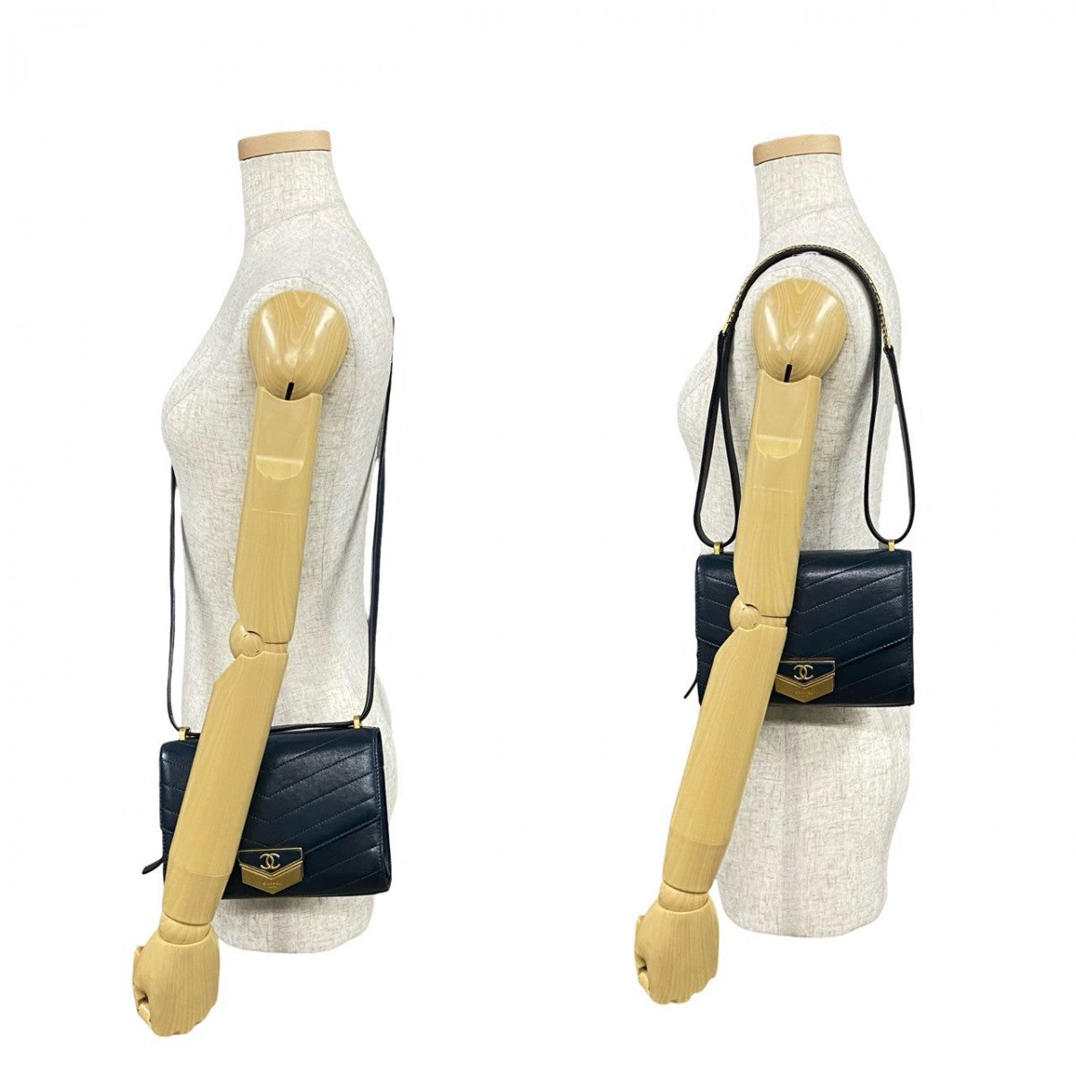 CHANEL Shoulder Bag lambskin Navy COCO Mark Vstitch Women