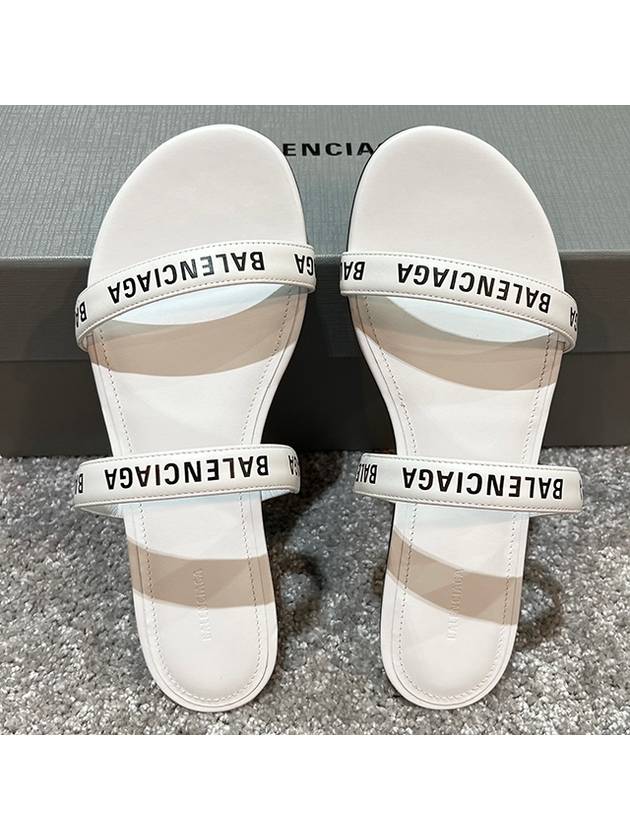 Luxury Balenciaga Trending 2026 Logo Round Slippers White