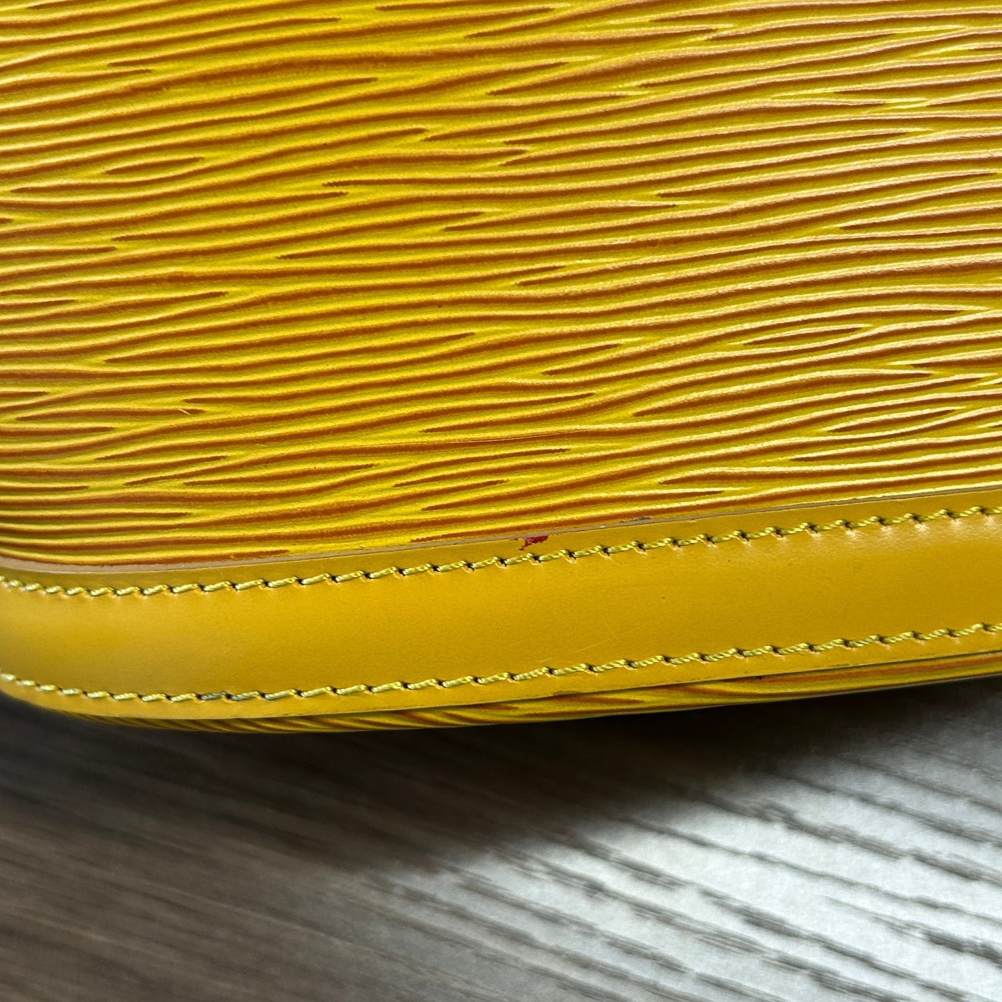 Louis Vuitton Saint Jacques Epi Leather Handbag Yellow LB121324