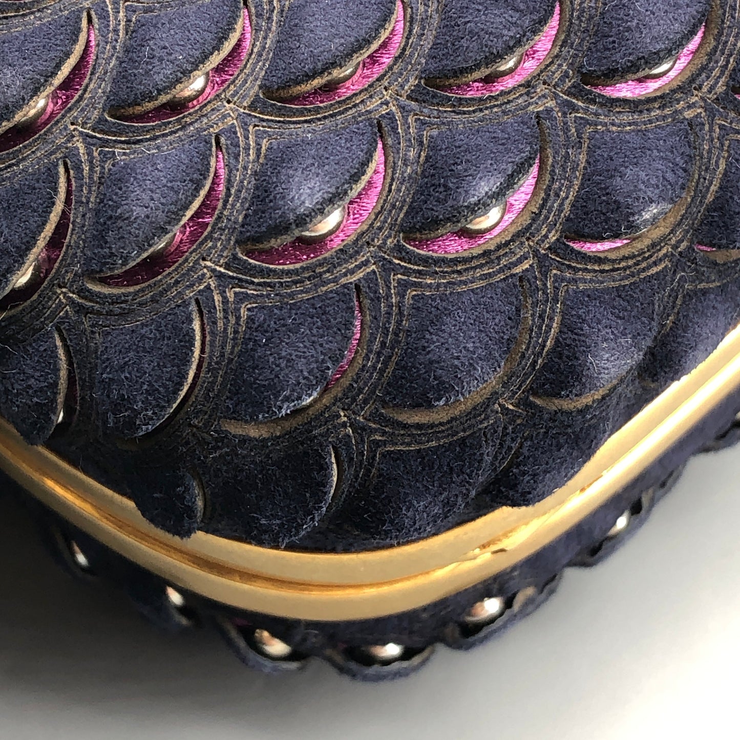 Alexander McQueen Skull Clutch Navy/Pink