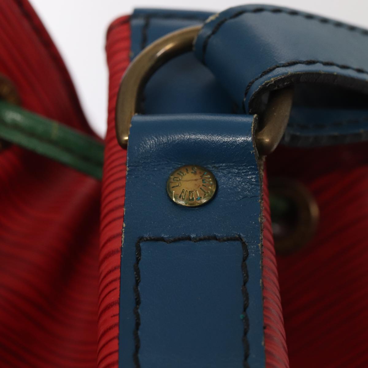 LOUIS VUITTON Epi Toriko Color Noe ShoulderBag Red Blue Green M44084 Auth 76182