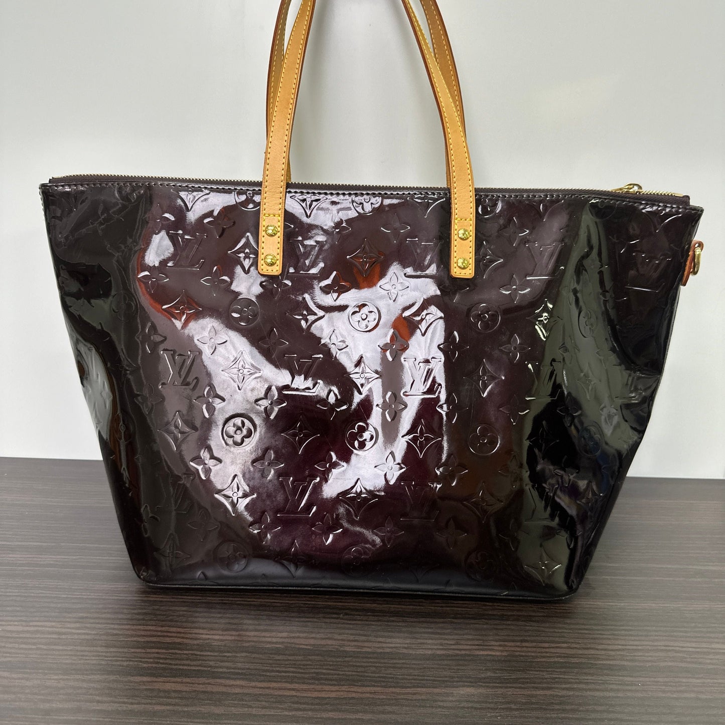 Bellevue patent leather handbag Louis Vuitton Burgundy LB120628