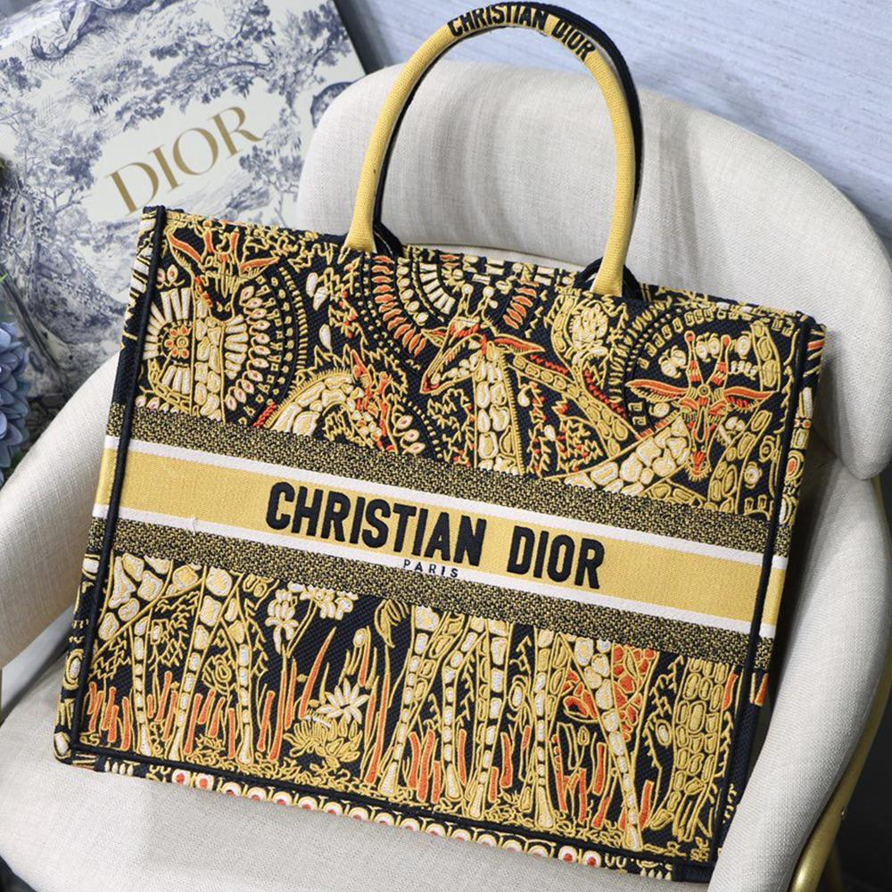 Gucci Book Tote Tote