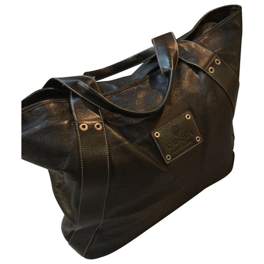 Gucci black leather bag