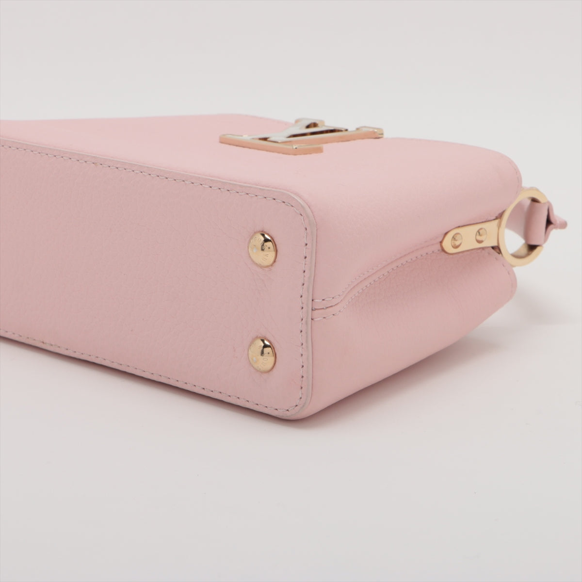 LOUIS VUITTON Capucines Mini in Taurillion Pink M56983