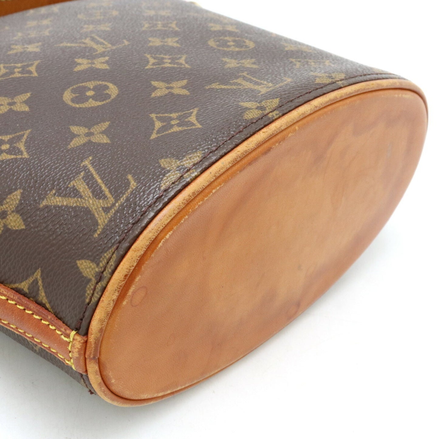 Louis Vuitton    Shoulder Bag