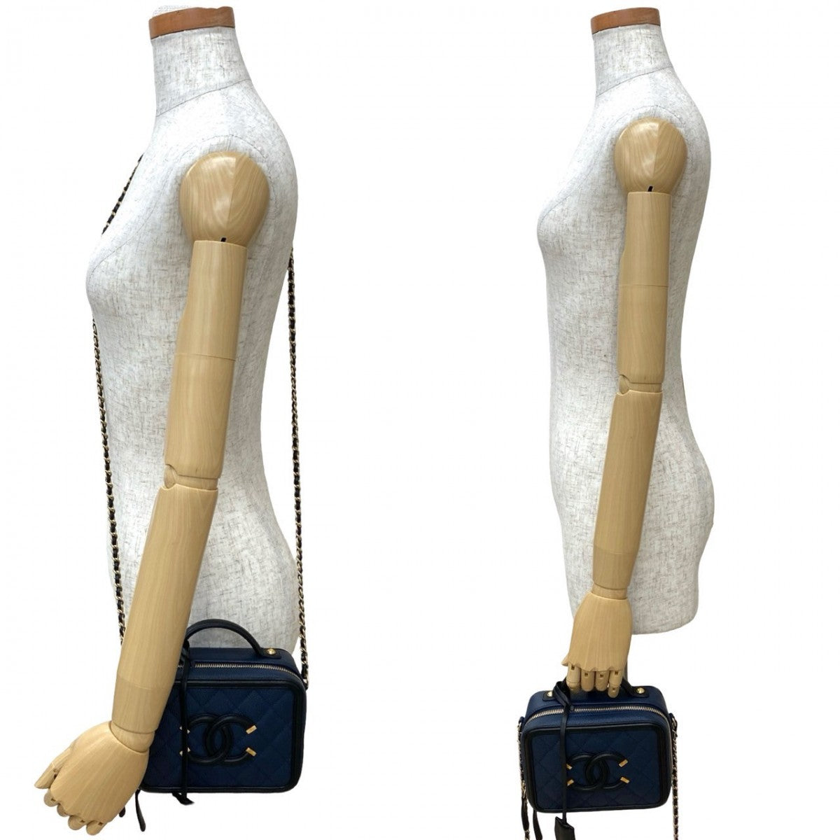 CHANEL Shoulder Bag Matt caviar skin Navy Matrasse CC filigree