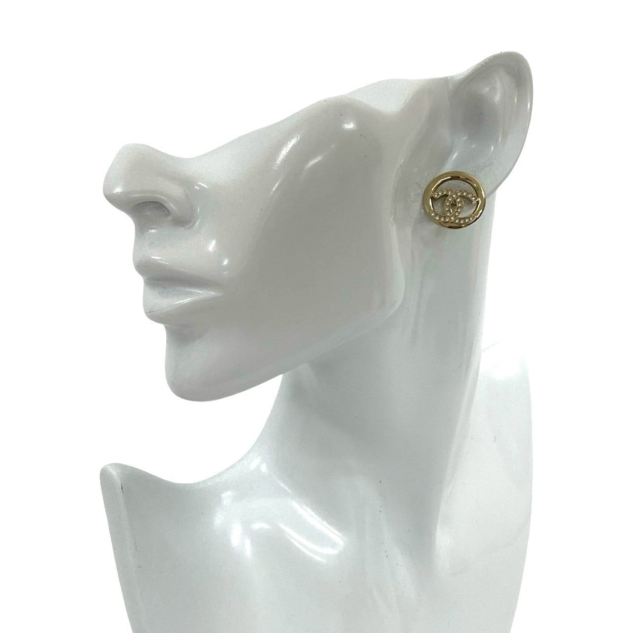 CHANEL Pierce Gold Plated gold