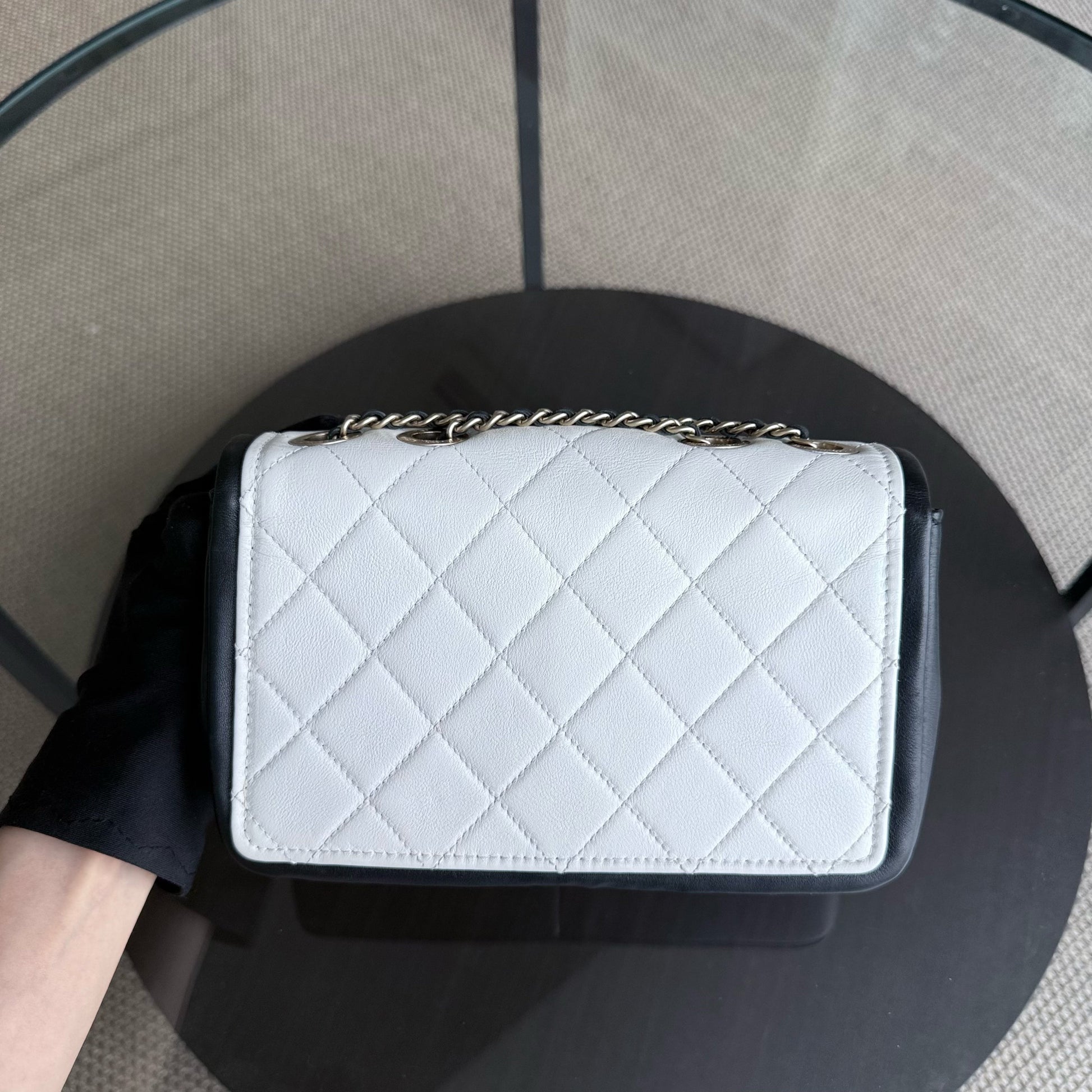 Chanel Shoulder Bag - EworeBags