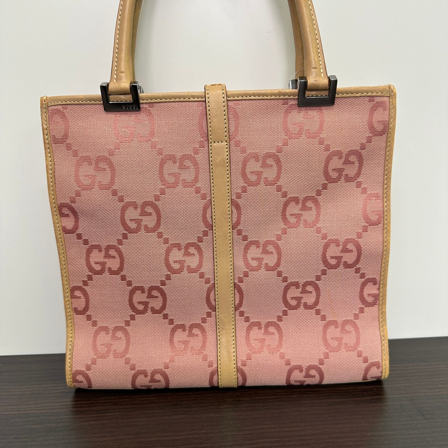 Gucci Piston Lock Bardot   - Pink Totes, Handbags LB124986