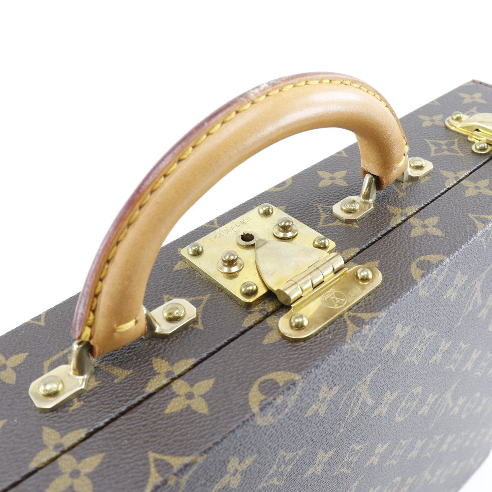 LOUIS VUITTON Briefcases & Attaches