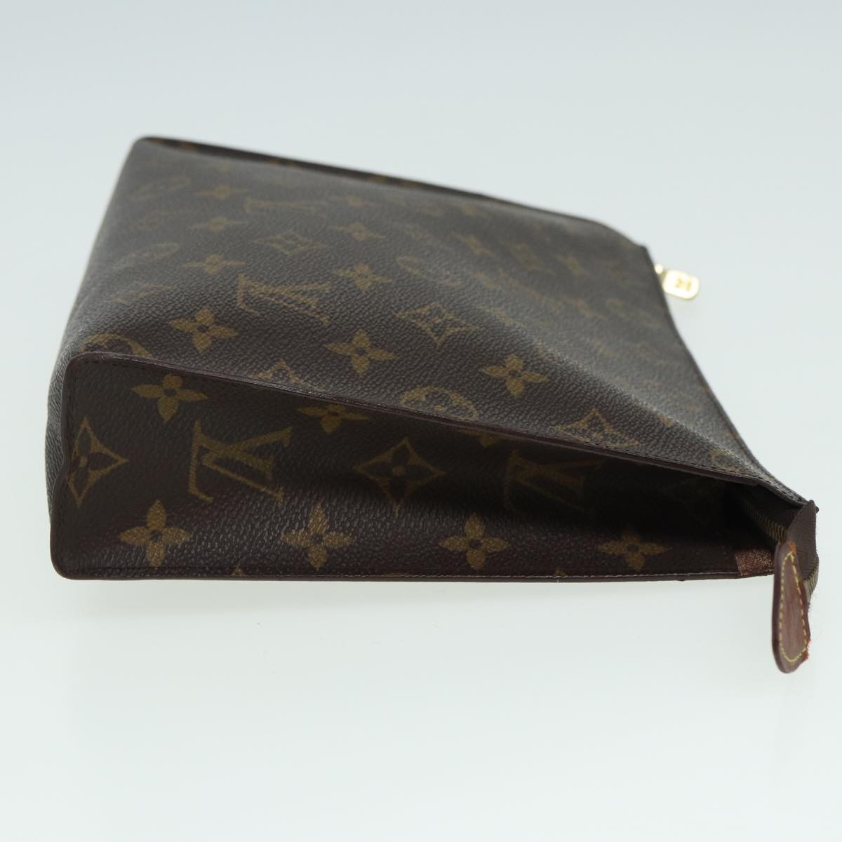 LOUIS VUITTON Monogram Poche Toilette 26 Pouch M47542 LV Auth 82992