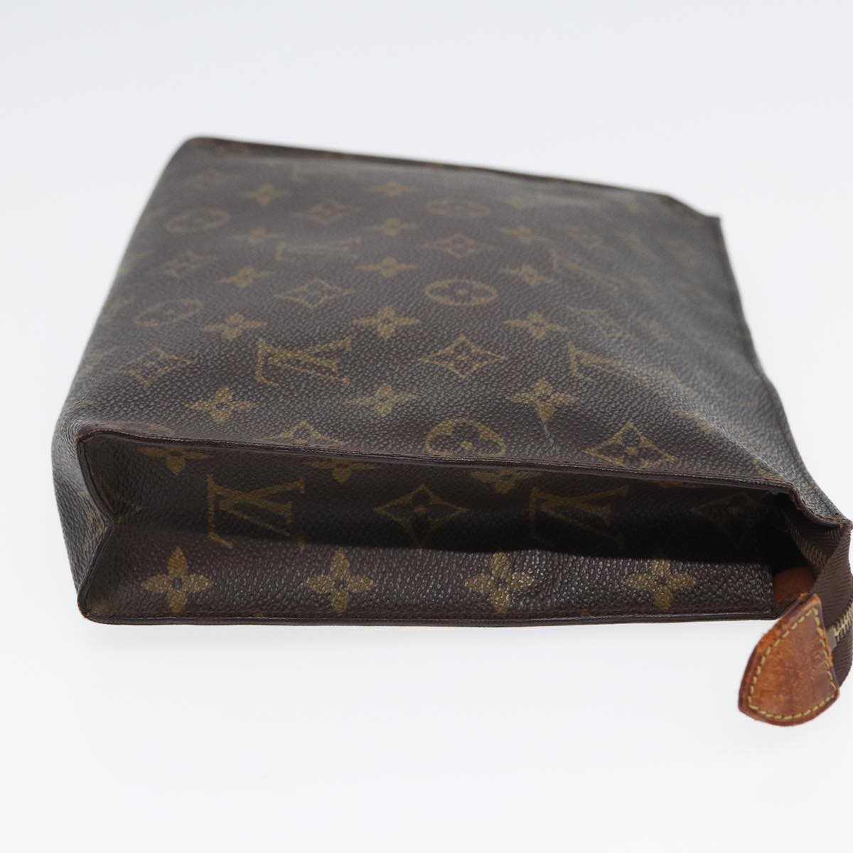 LOUIS VUITTON Monogram Poche Toilette 26 Pouch M47542 LV Auth 84117
