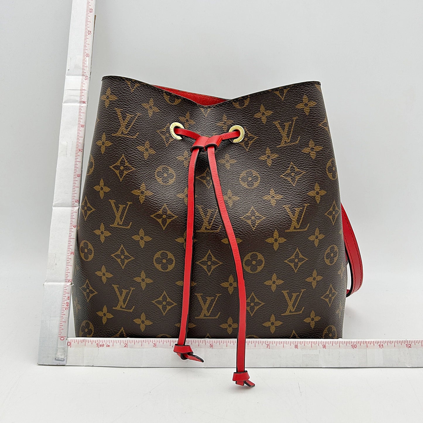 Louis Vuitton LV Monogram Néonoé MM - Brown Bucket Bags, Handbags LA27134