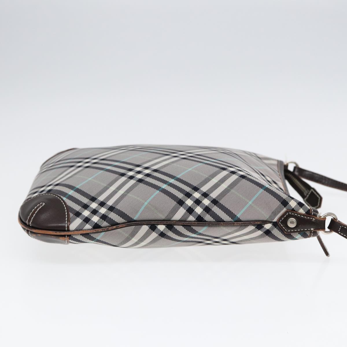 Luxury Burberry Nova Check Shoulder Bag Canvas Gray Silver Auth 86049