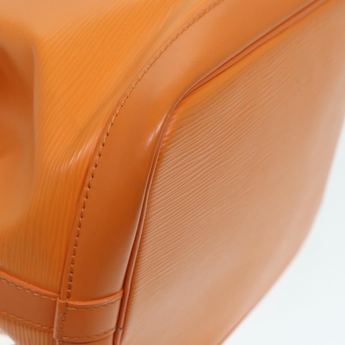 LOUIS VUITTON Epi Petit Noe Shoulder Bag Orange Mandarin M5901H LV Auth 87364