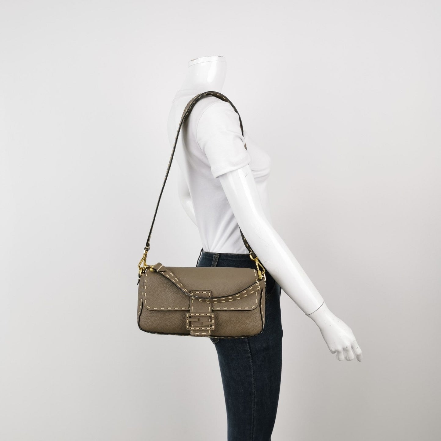Fendi Baguette Selleria Calfskin Leather Crossbody Bag Medium Grey Beige