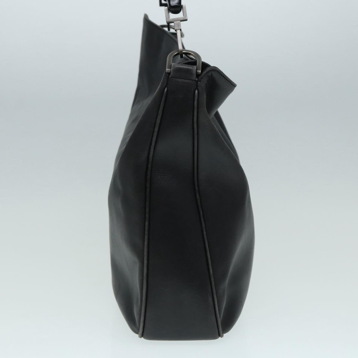 Gucci Leather Shoulder Bag