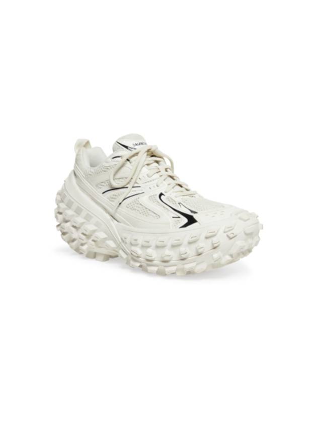 Luxury Balenciaga Trending 2026 Bouncer Low-Top Sneakers White