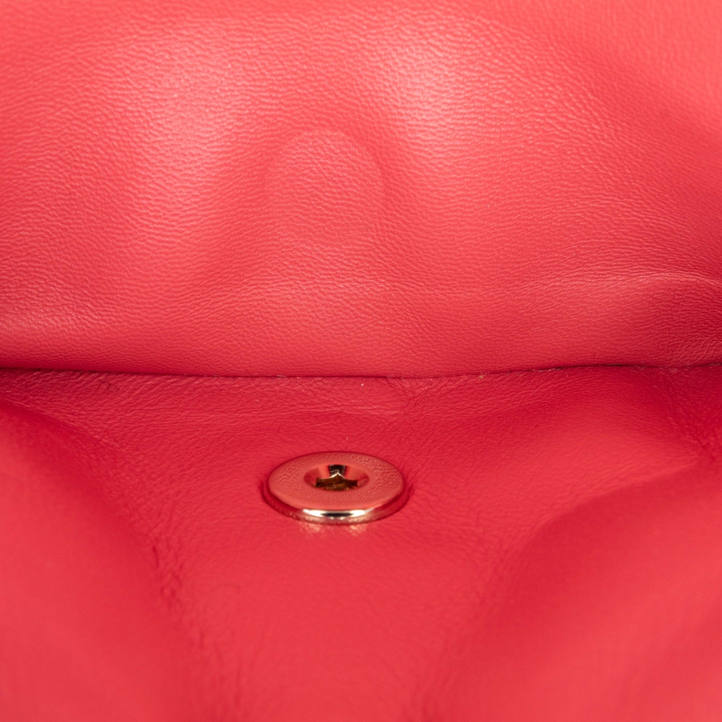 Chanel Twist Shoulder Bag - Ewore Bags