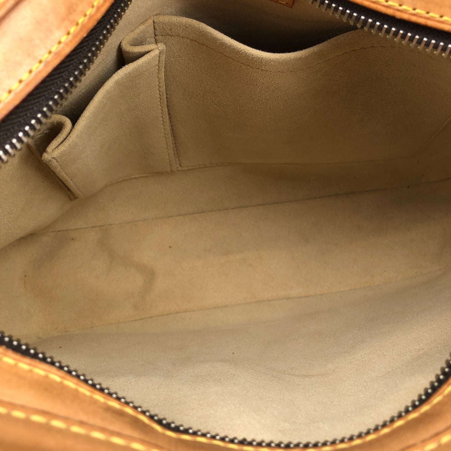 Louis Vuitton Hudson Monogram Canvas Shoulder Bag Brown
