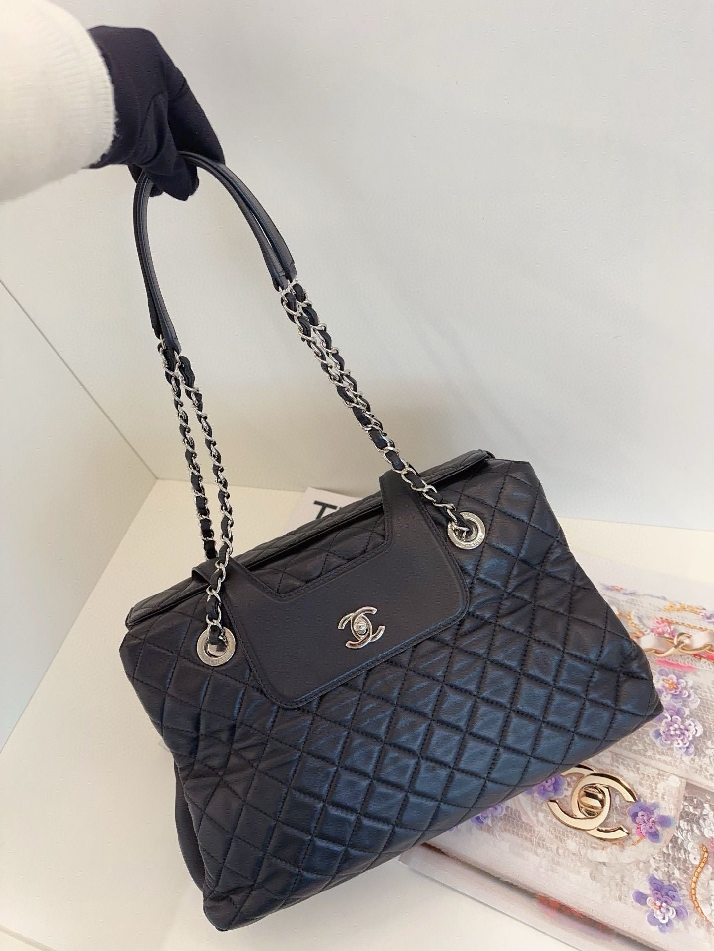 Chanel Tote Bag - Ewore Bags