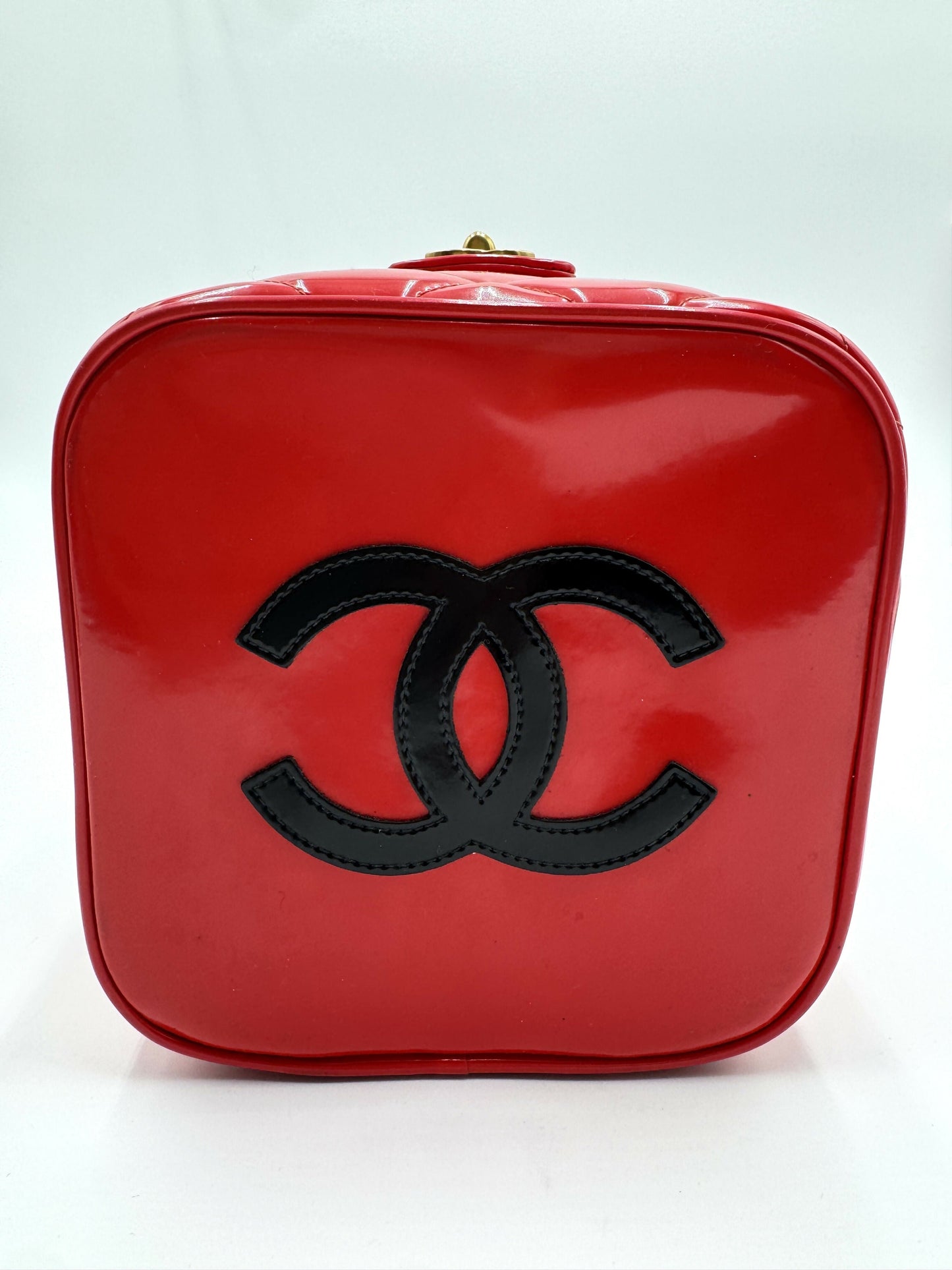 Chanel 1995  Barbie Red Heart-Mirror Vanity Case Bag