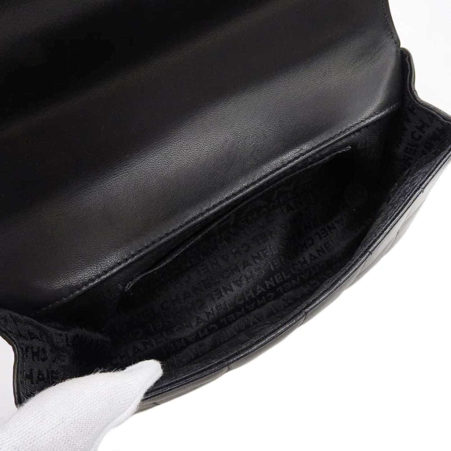 Chanel Handbag - Ewore Bags