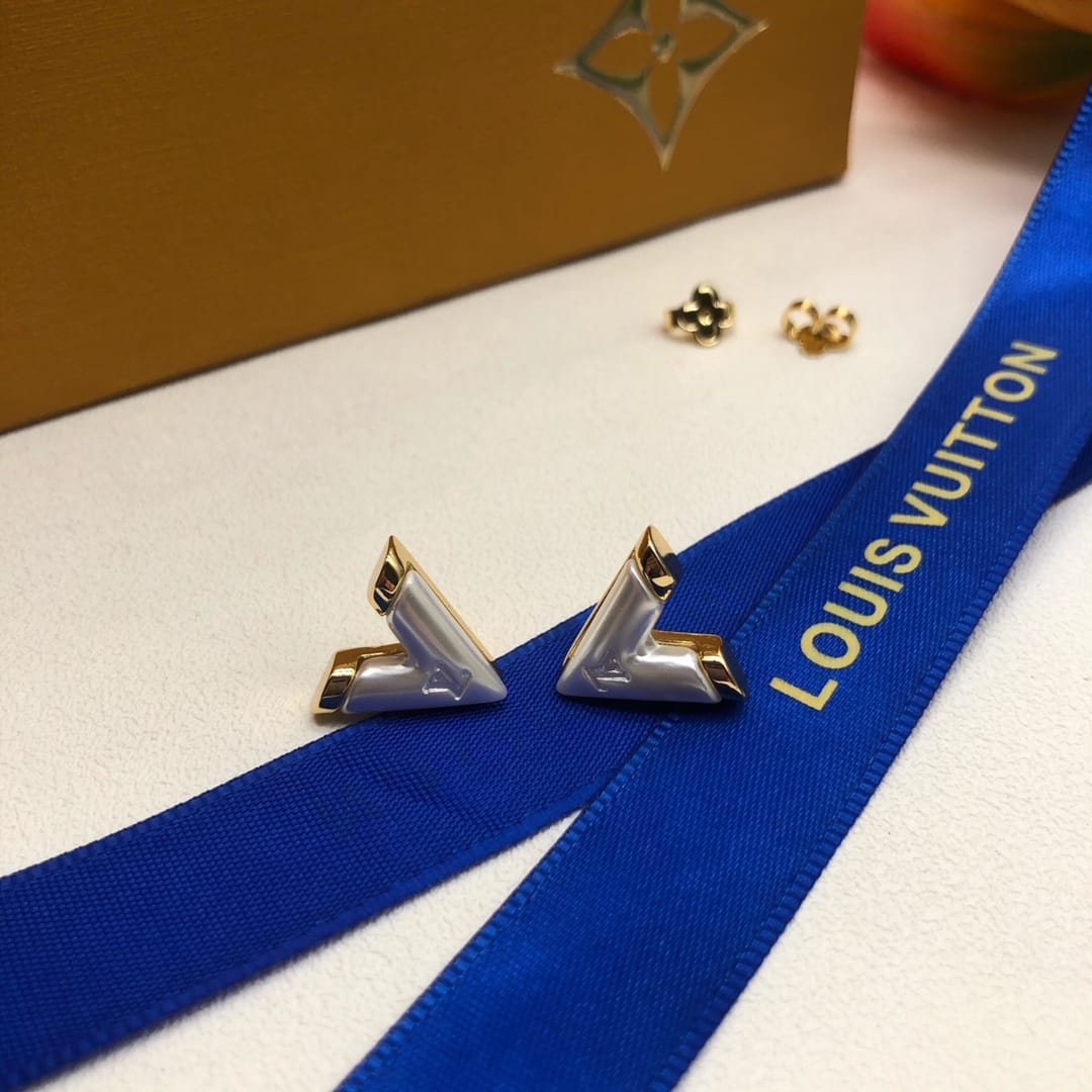 Louis Vuitton Accessories Set Earrings , Necklace, Bracelet , Ring