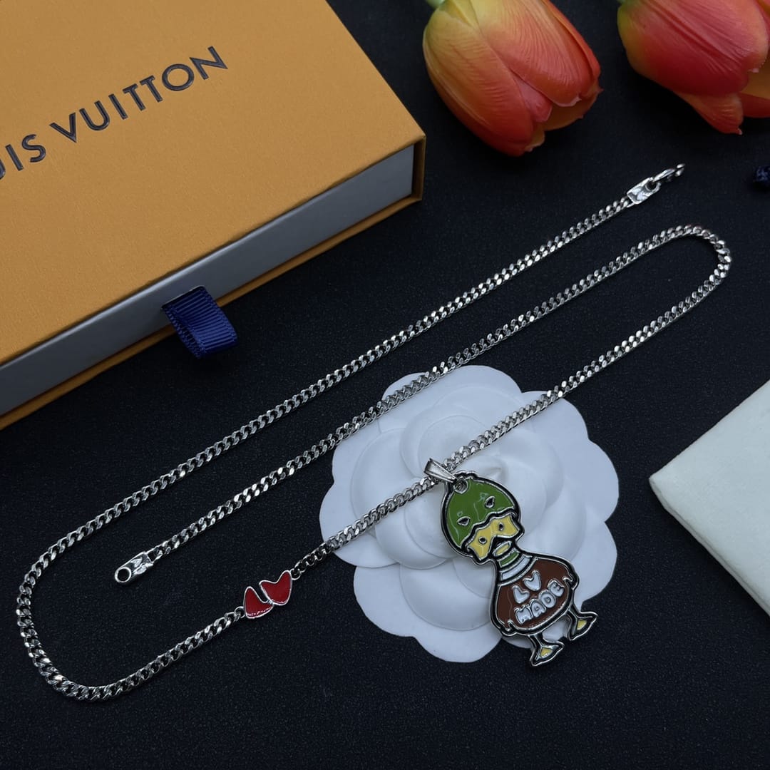 Louis Vuitton Chain Necklace ( Men) Unisex