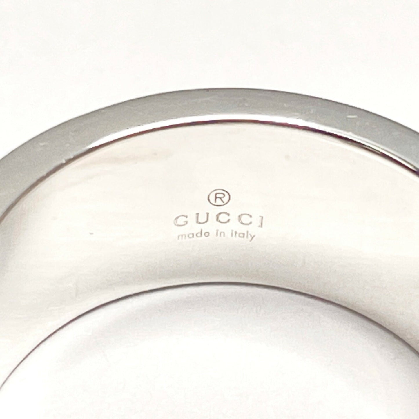 Gucci G Logo